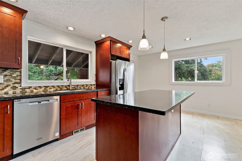 Property photo for 711 Galloway Street Steilacoom, Steilacoom photo 19