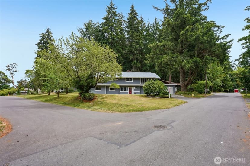 Property photo for 711 Galloway Street Steilacoom, Steilacoom photo 30