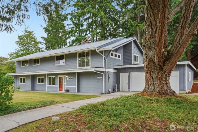 Property photo for 711 Galloway Street Steilacoom, Steilacoom