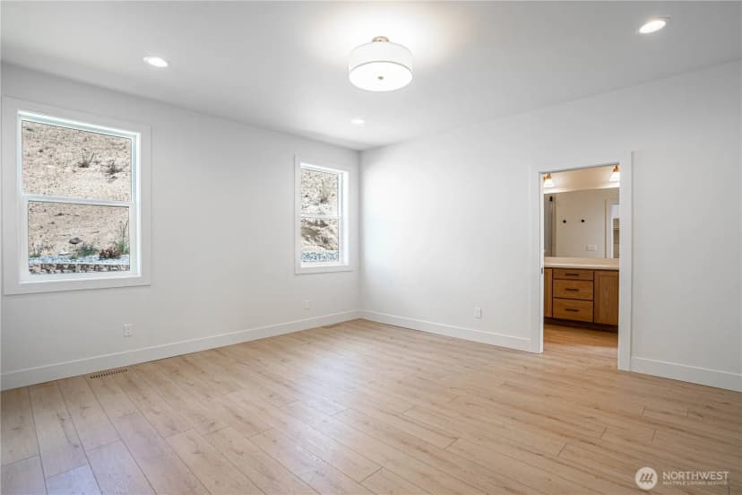 Property photo for 922 Long Drive, Chelan photo 16