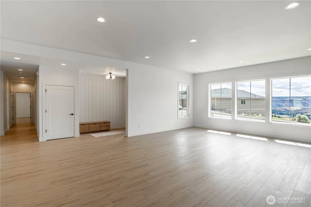Property photo for 922 Long Drive, Chelan photo 5
