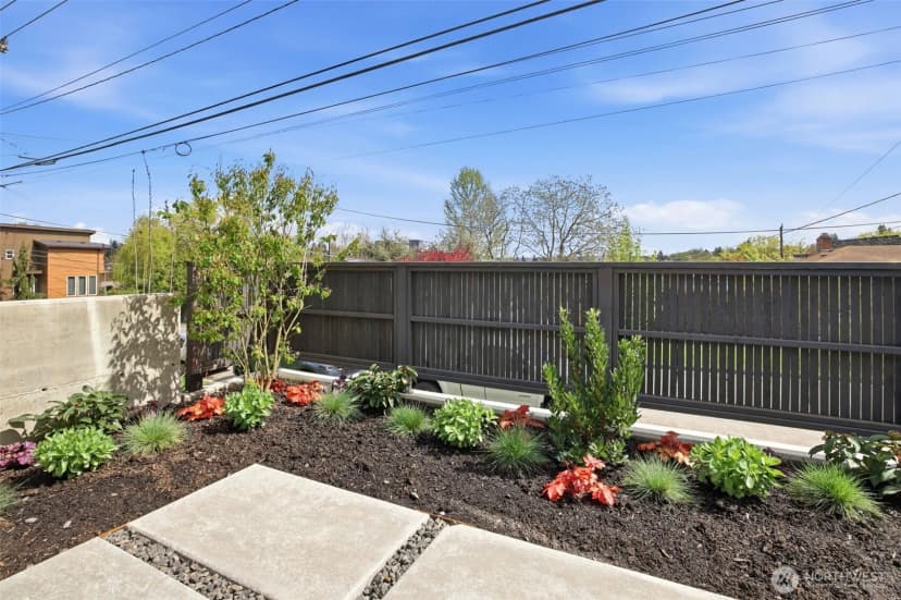 Property photo for 4517 35th Avenue S #e, Seattle photo 14