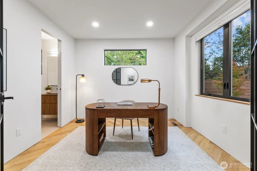 Property photo for 10733 17th Avenue Ne, Seattle photo 5