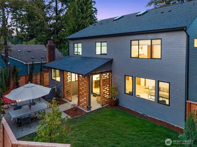 Property photo for 10733 17th Avenue Ne, Seattle photo 2