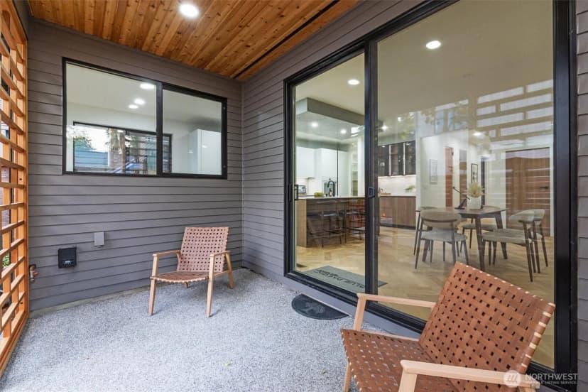 Property photo for 10733 17th Avenue Ne, Seattle photo 18