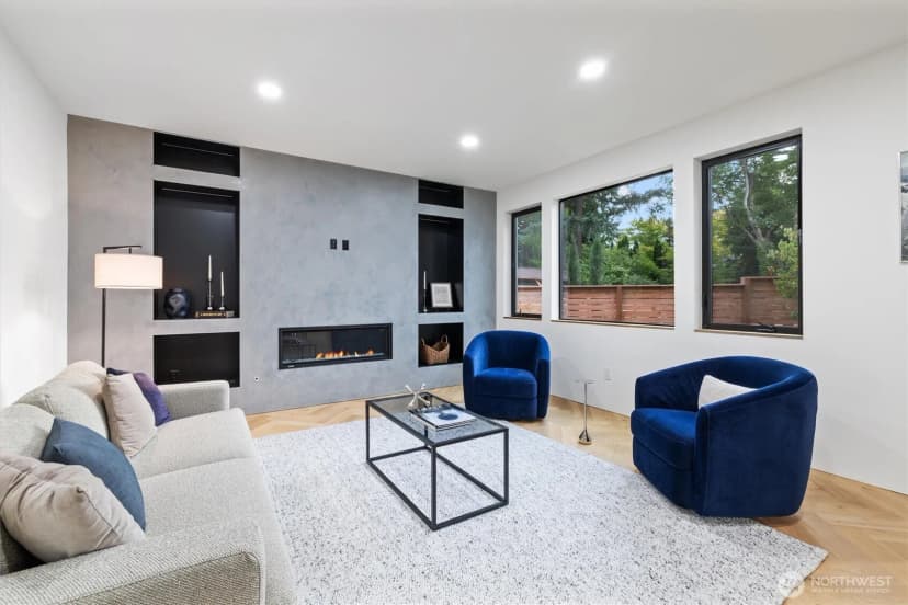 Property photo for 10733 17th Avenue Ne, Seattle photo 15