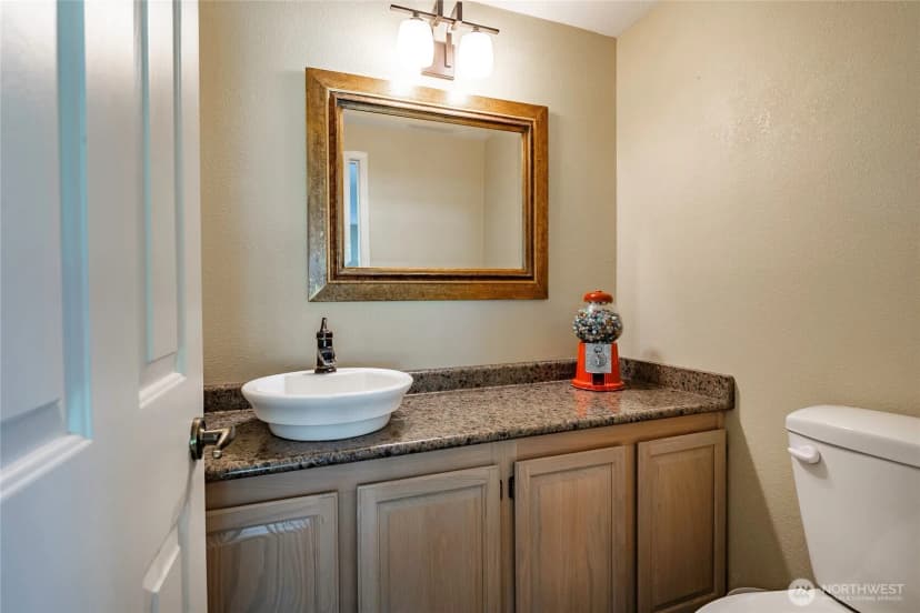 Property photo for 8850 Bald Eagle Drive, Blaine photo 32