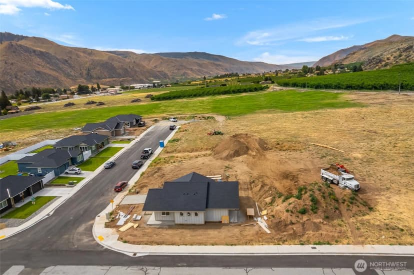 Property photo for 14898 Red Delicious Street, Entiat photo 8