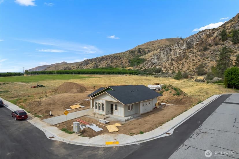 Property photo for 14898 Red Delicious Street, Entiat photo 3