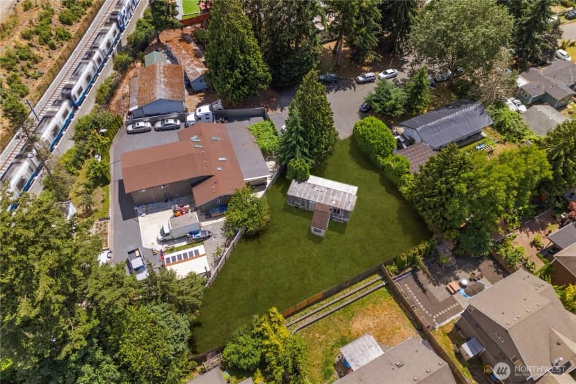 Property photo for 2706 S 276th Place, Federal Way photo 8