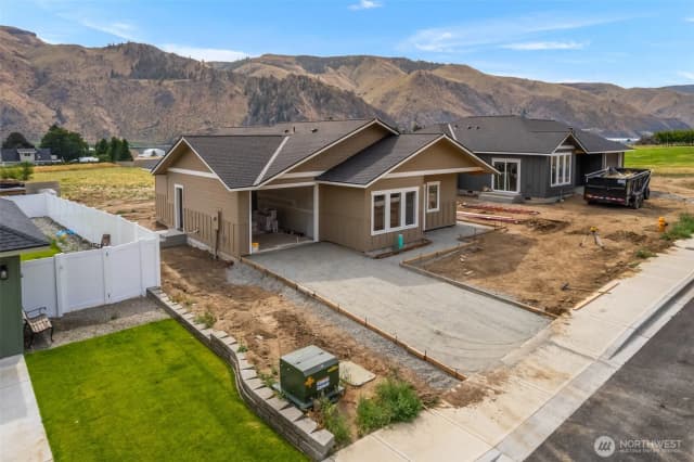 Property photo for 14893 Red Delicious Street, Entiat