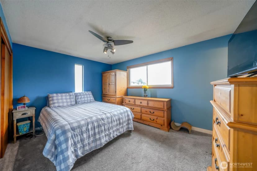Property photo for 4225 S 250th Street, Kent photo 6
