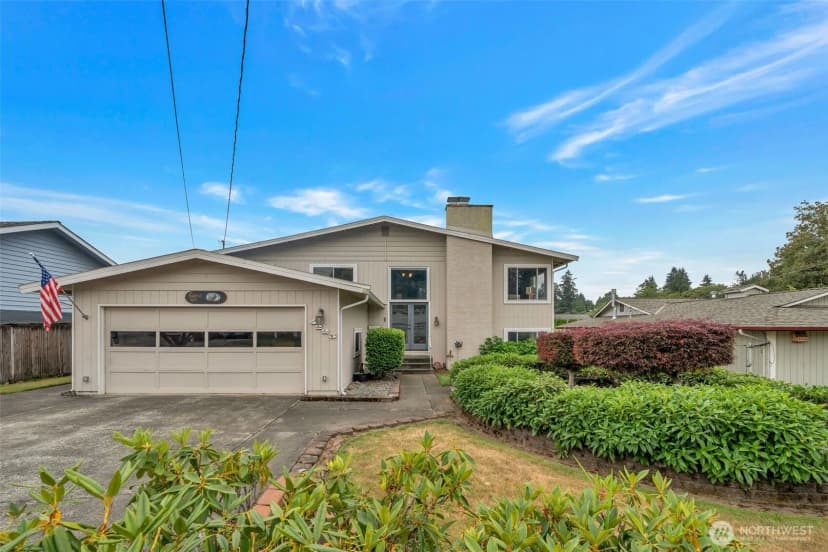 Property photo for 4225 S 250th Street, Kent