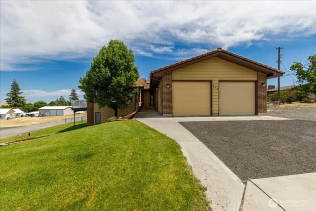 Property photo for 607 Brace Se, Wilbur photo 5
