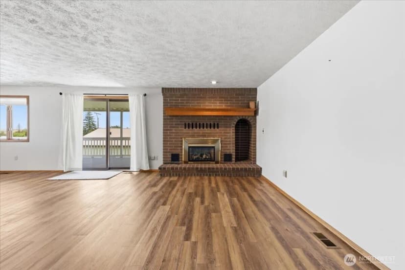 Property photo for 607 Brace Se, Wilbur photo 16
