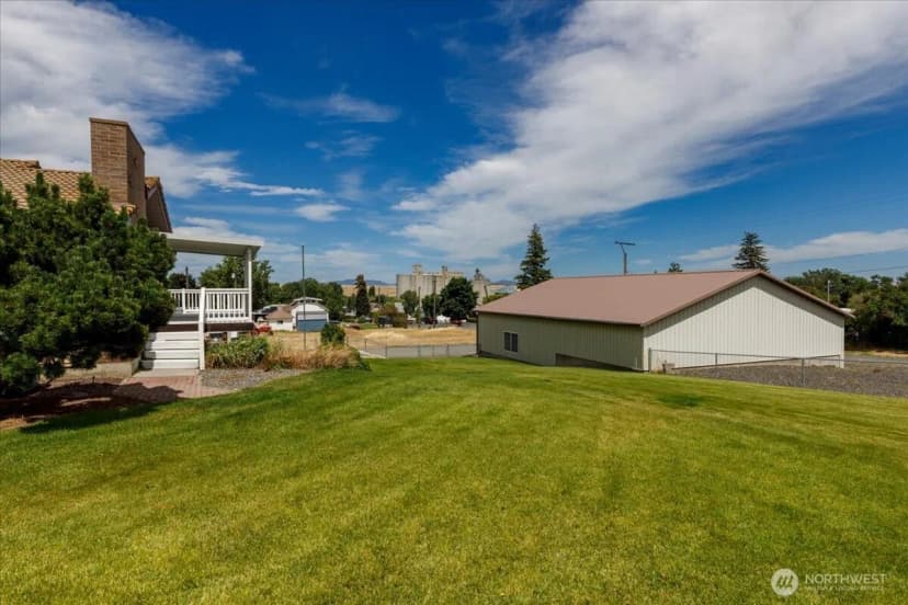 Property photo for 607 Brace Se, Wilbur photo 39