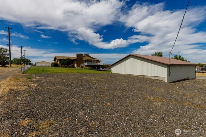 Property photo for 607 Brace Se, Wilbur photo 34