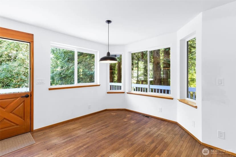 Property photo for 10095 Ne Knight Road, Bainbridge Island photo 8