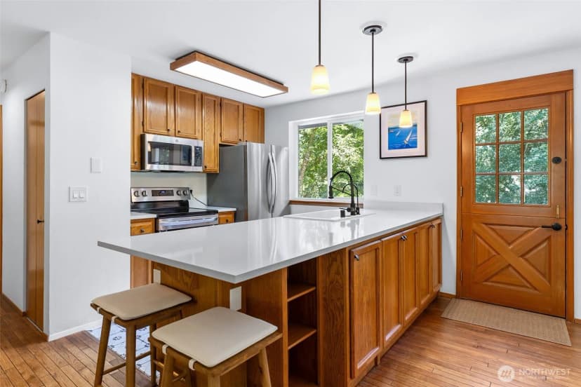Property photo for 10095 Ne Knight Road, Bainbridge Island photo 10
