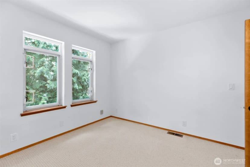 Property photo for 10095 Ne Knight Road, Bainbridge Island photo 19