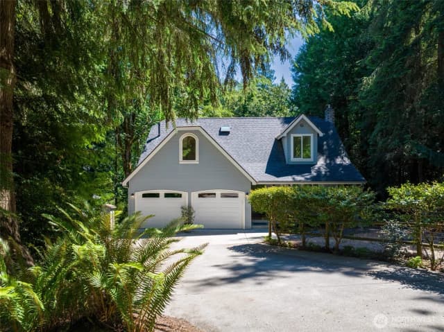 Property photo for 10095 Ne Knight Road, Bainbridge Island
