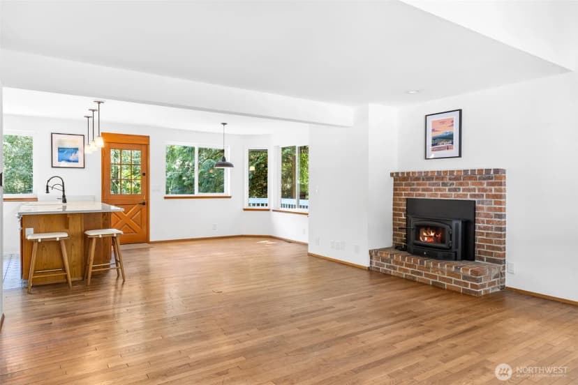 Property photo for 10095 Ne Knight Road, Bainbridge Island photo 5