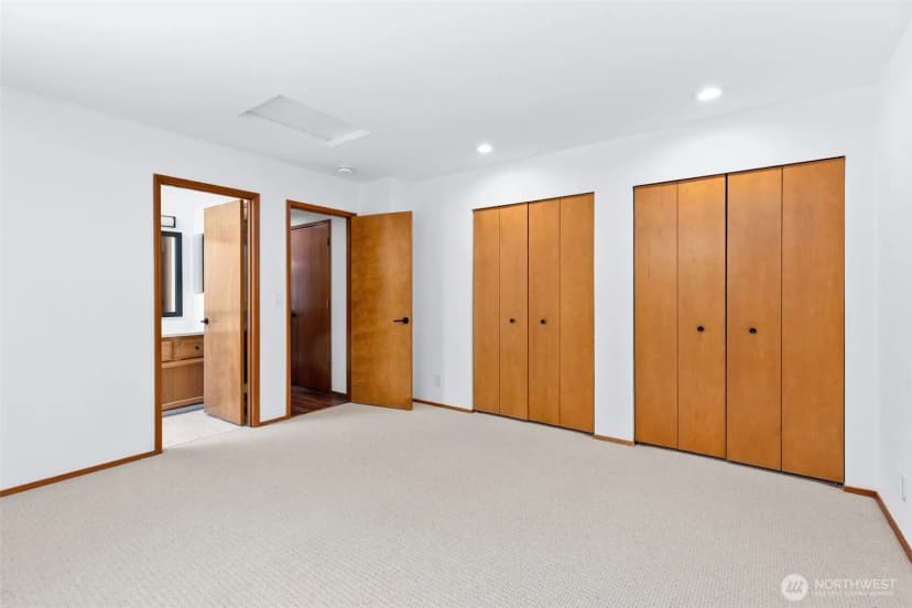 Property photo for 10095 Ne Knight Road, Bainbridge Island photo 14