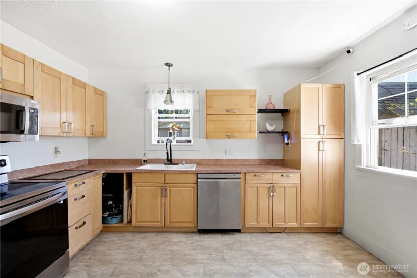 Property photo for 709 Celery Avenue, Algona photo 9
