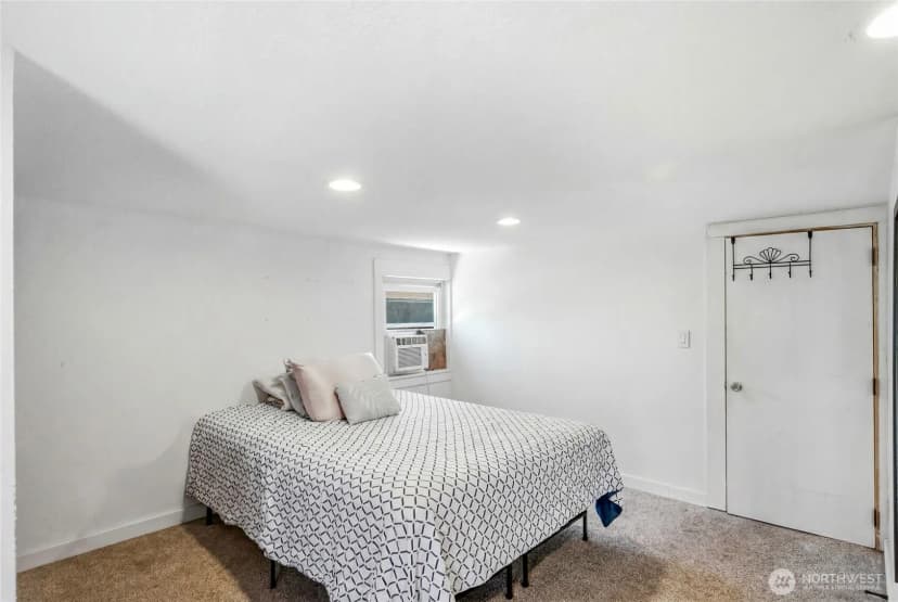 Property photo for 709 Celery Avenue, Algona photo 19