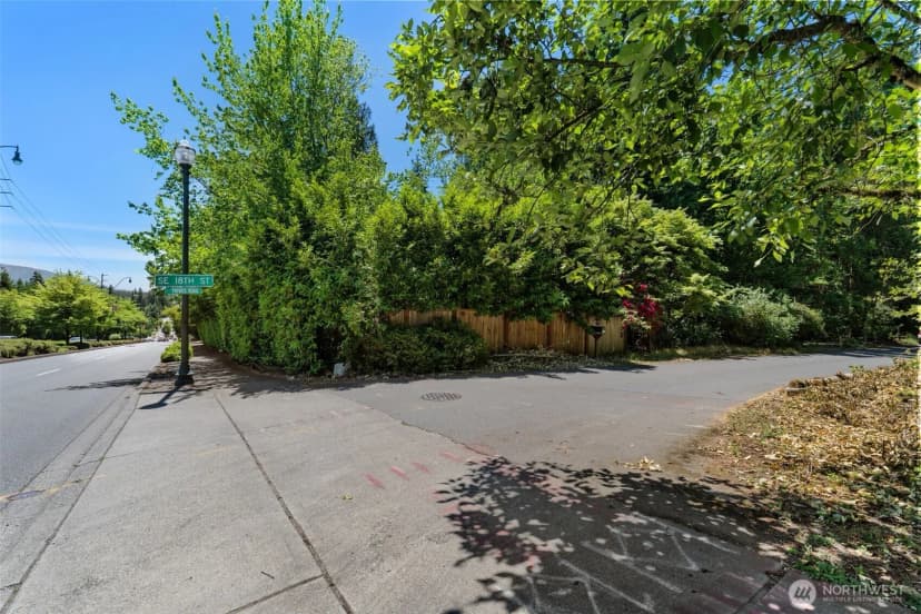Property photo for 22783 Se 18th Street, Sammamish photo 13