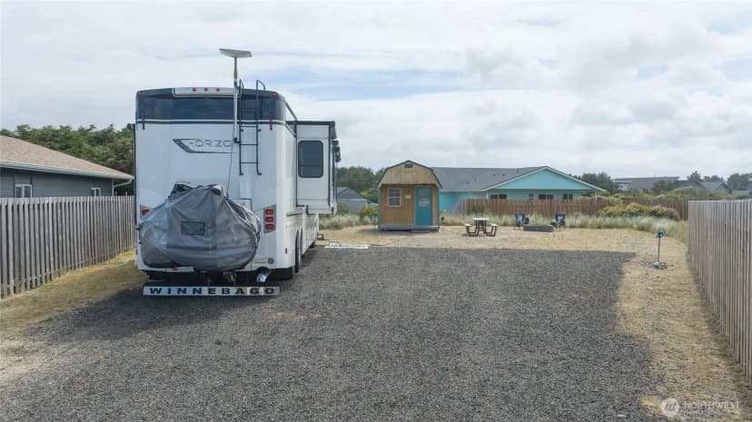 Property photo for 1242 Catalina Court Sw, Ocean Shores photo 3