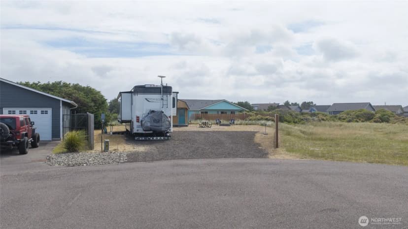 Property photo for 1242 Catalina Court Sw, Ocean Shores photo 17