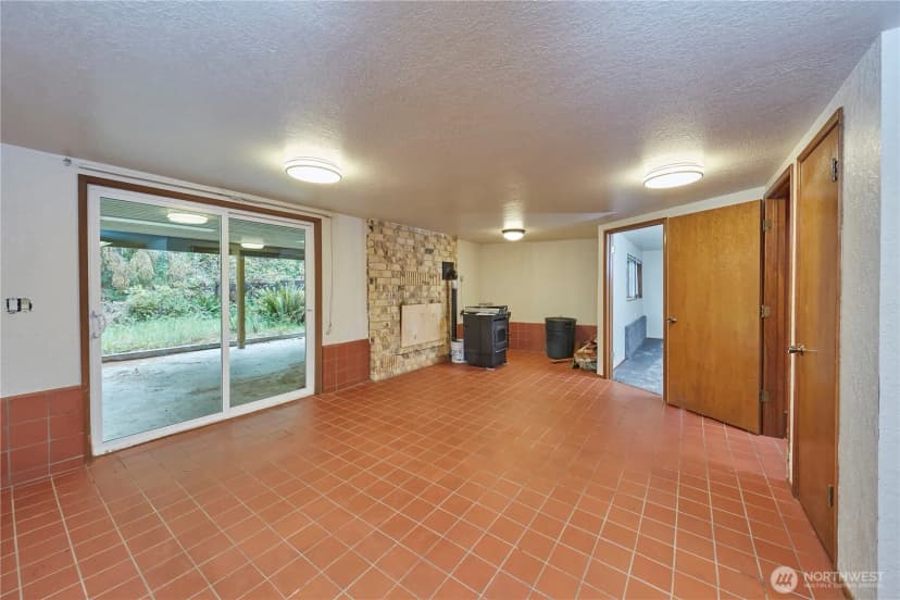 Property photo for 690 Peter Hagen Road W, Seabeck photo 24