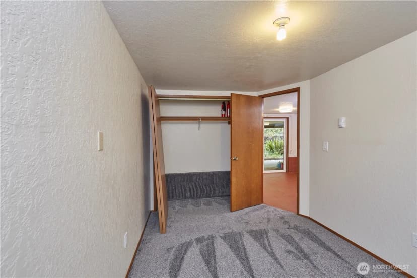 Property photo for 690 Peter Hagen Road W, Seabeck photo 27