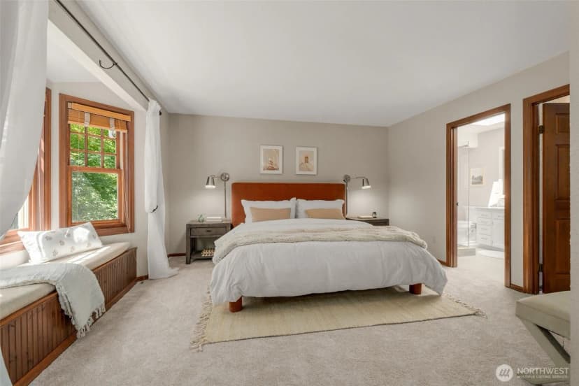 Property photo for 21016 Ne 36th Street, Sammamish photo 8