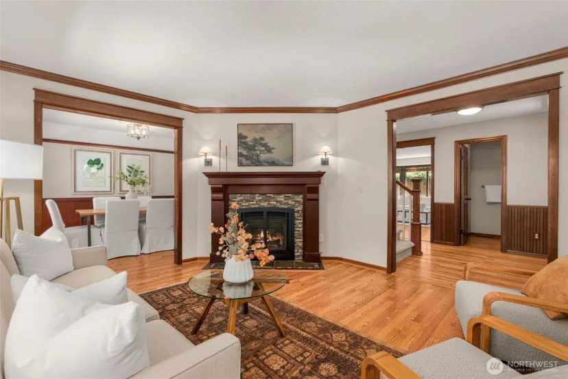 Property photo for 21016 Ne 36th Street, Sammamish photo 16