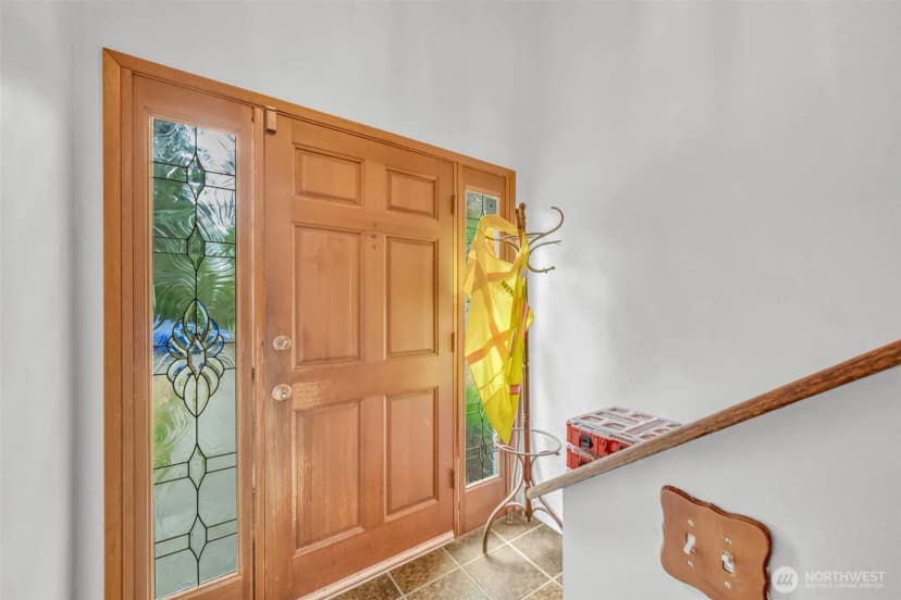 Property photo for 302 N 188th Street, Shoreline photo 34