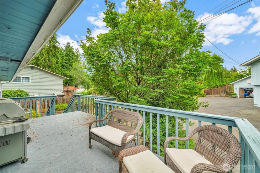 Property photo for 302 N 188th Street, Shoreline photo 37