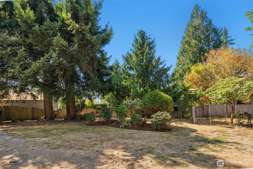 Property photo for 19411 136th Place Se, Renton photo 14