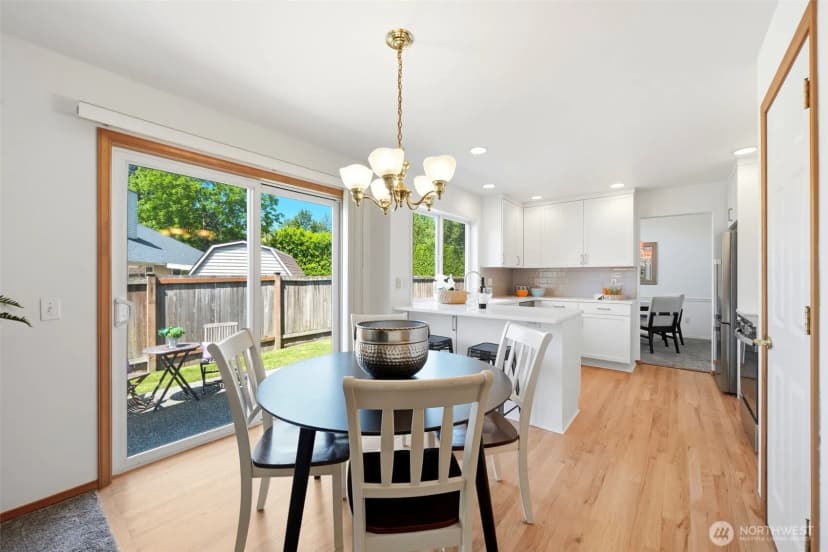 Property photo for 18016 27th Drive Se, Bothell photo 12