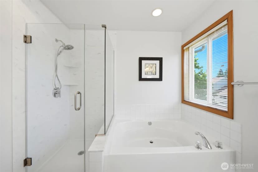 Property photo for 18016 27th Drive Se, Bothell photo 24