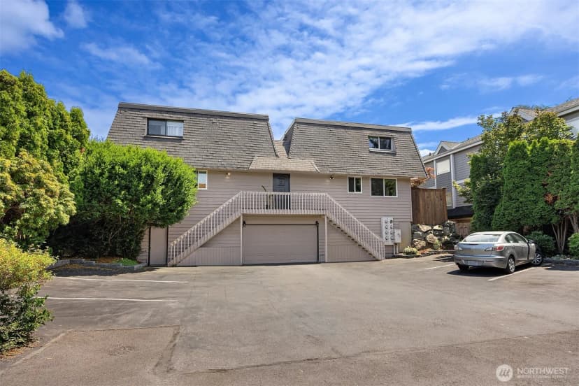 Property photo for 242 4th Avenue S #1, Edmonds photo 19