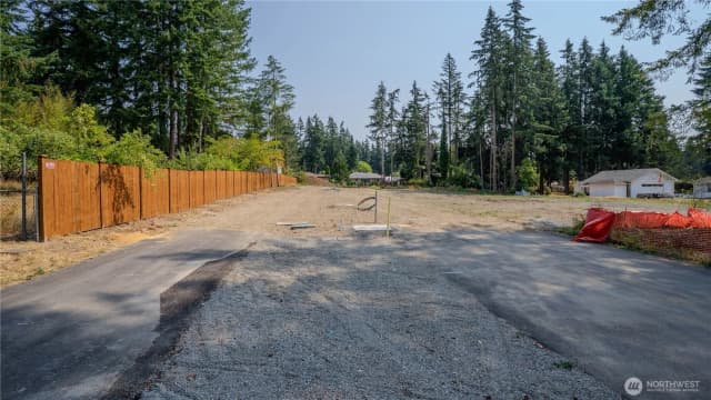 Property photo for 14434 156th Avenue Se, Renton photo 4