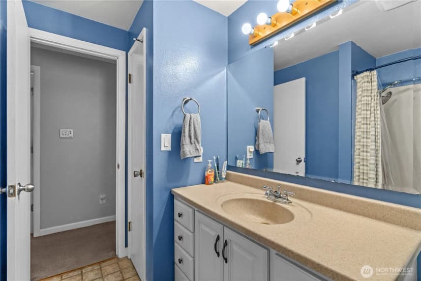 Property photo for 19320 Crescent Drive E, Spanaway photo 10