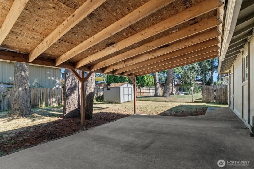 Property photo for 19320 Crescent Drive E, Spanaway photo 20