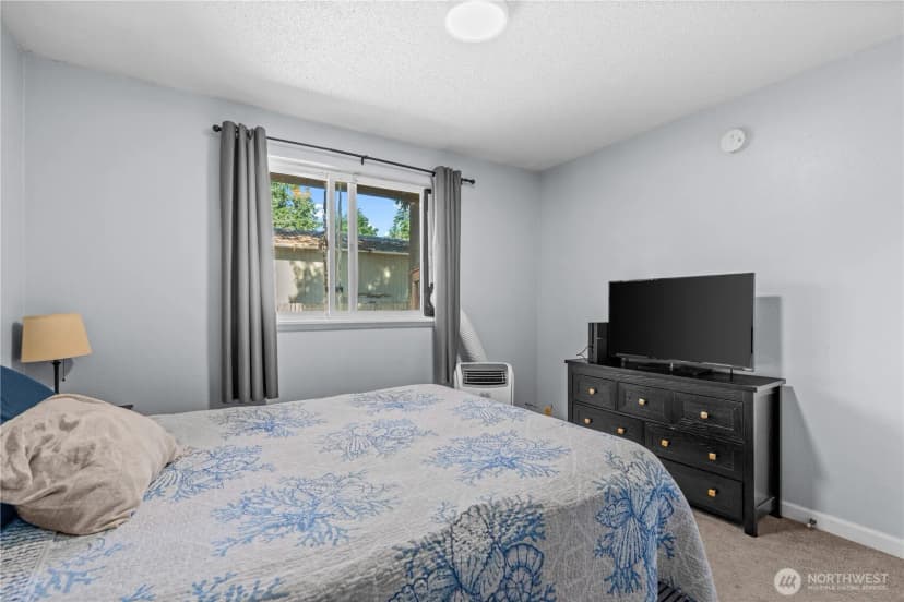 Property photo for 19320 Crescent Drive E, Spanaway photo 12