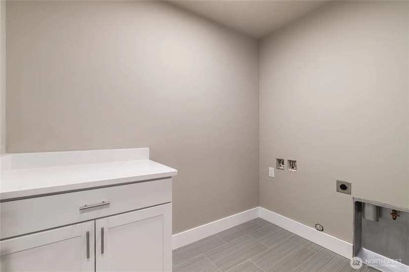 Property photo for 607 Illinois Street, Bellingham photo 34
