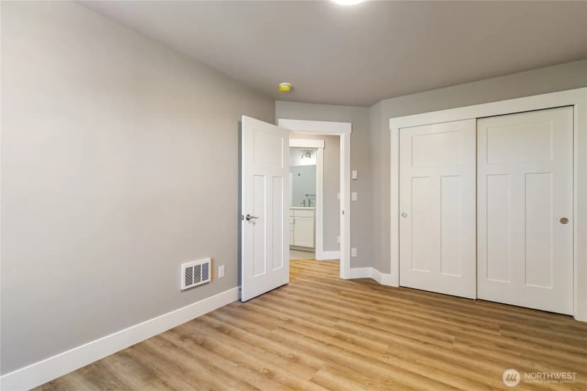 Property photo for 607 Illinois Street, Bellingham photo 26