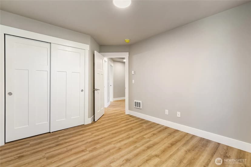 Property photo for 607 Illinois Street, Bellingham photo 27