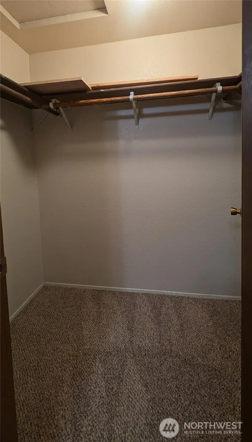 Property photo for 1627 Ne 199th Place, Shoreline photo 17